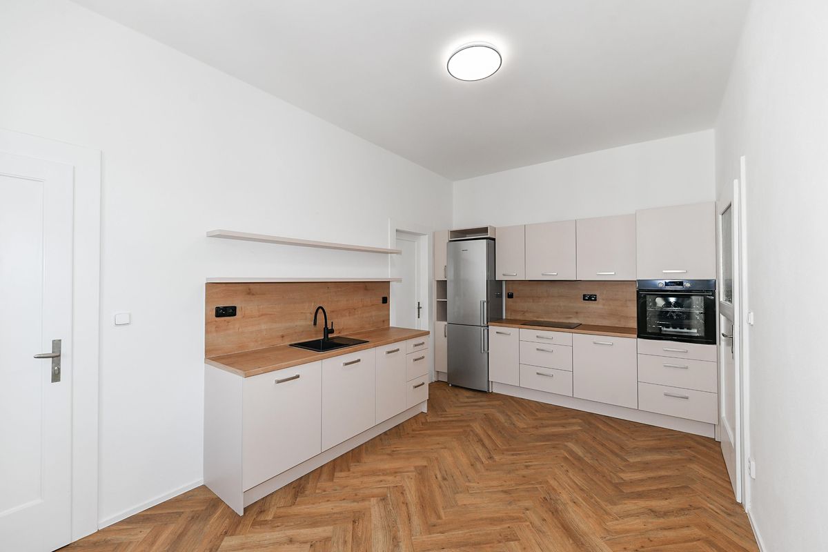 Pronájem bytu 2+1 84 m²
