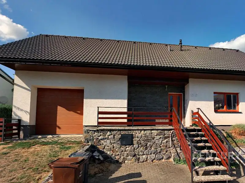 Prodej rodinného domu 158 m², pozemek 503 m², Nové Město na Moravě – náhled fotky 2