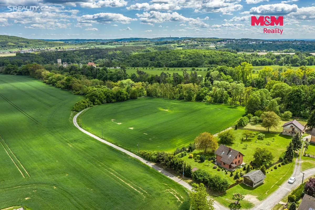Prodej komerčního pozemku 10159 m² - More