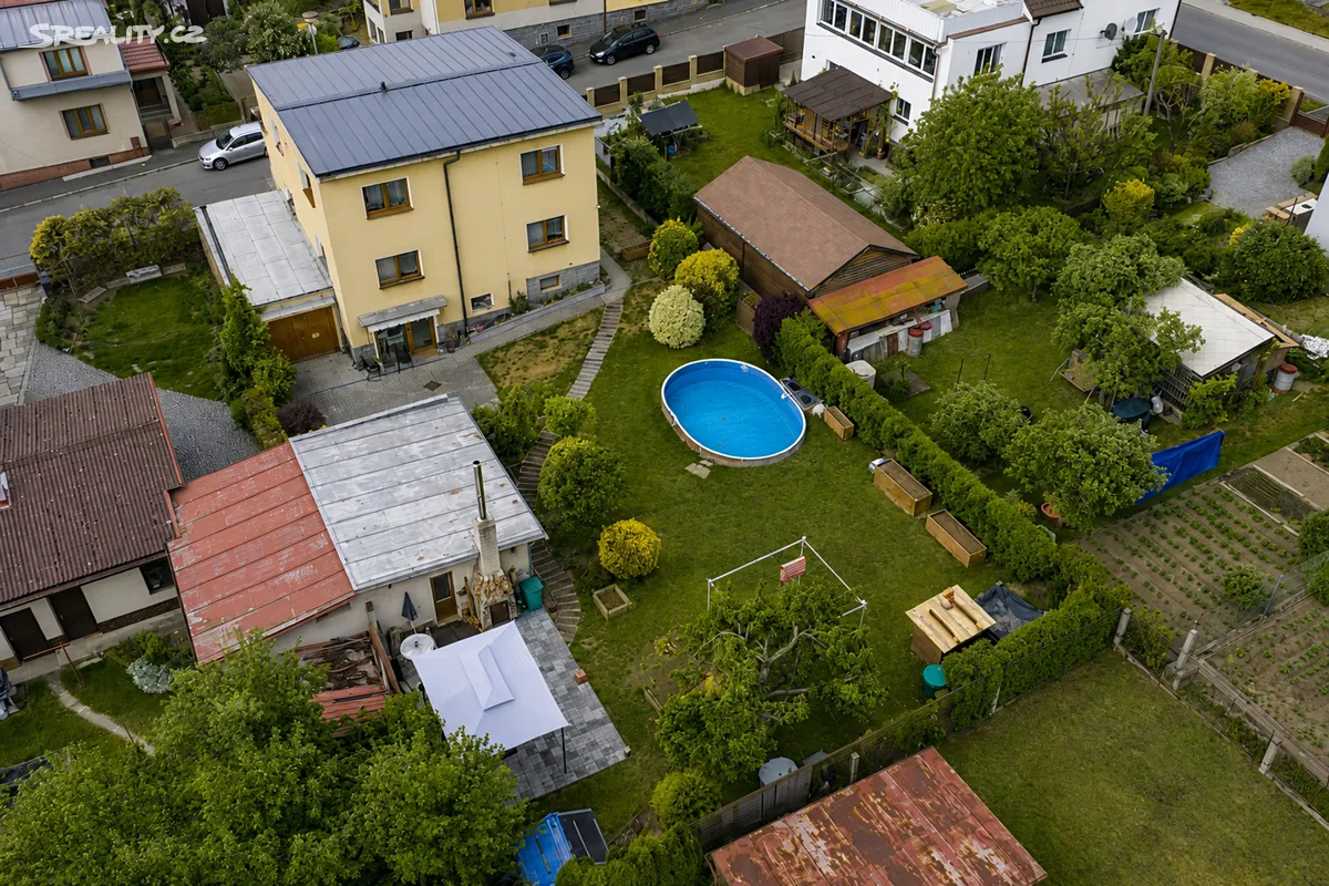 Prodej rodinného domu 210 m², pozemek 704 m², Klatovy