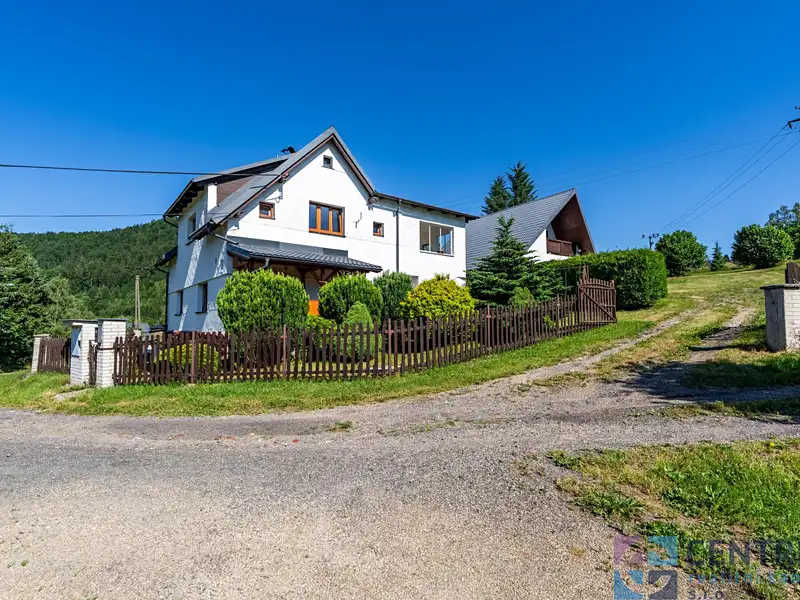 Prodej vícegeneračního domu 244 m², pozemek 2438 m², Tanvald – náhled fotky 3