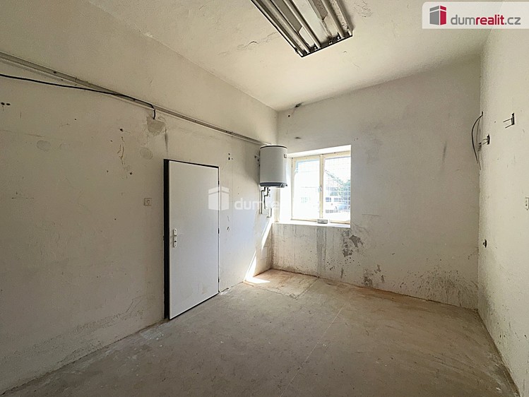 Комерційне приміщення в оренду, 292 м² (9 з 12)