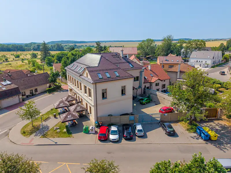 Prodej bytu 2+kk 47 m², Nučice – náhled fotky 1