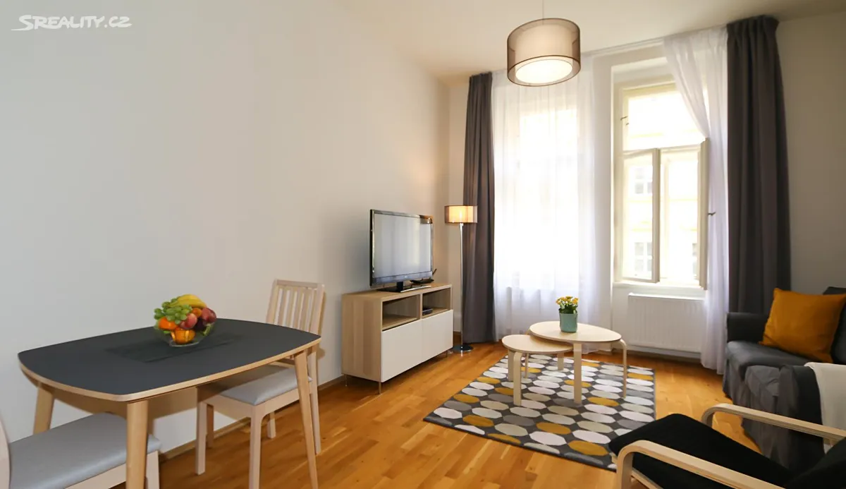 Pronájem bytu 2+kk 55 m², Praha