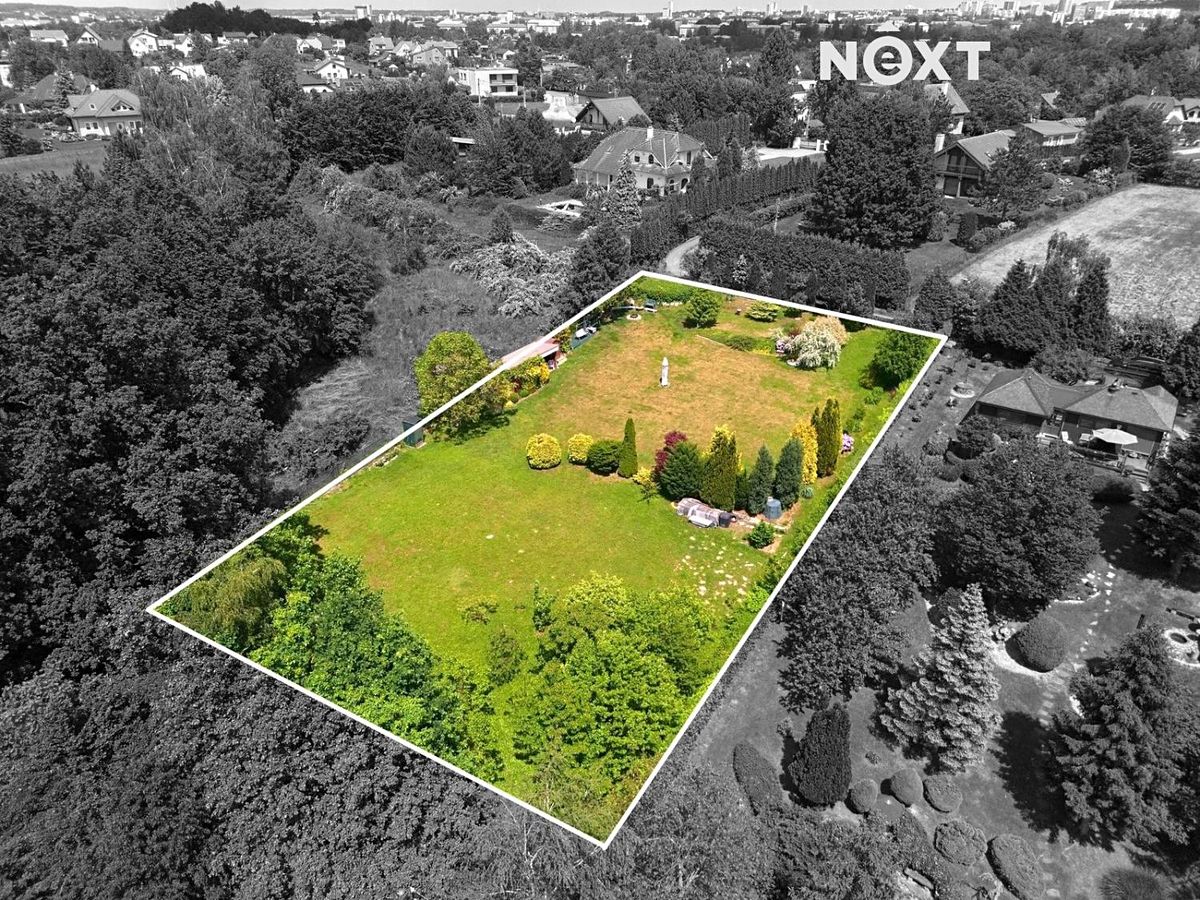 Prodej stavebního pozemku 1950 m² – fotografie 3