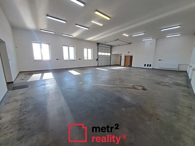 Pronájem komerčního prostoru, 250 m² (2 z 19)