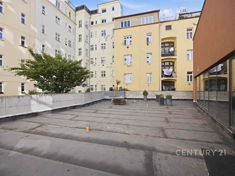 Комерційне приміщення на продаж, 232 м² (24 з 27)