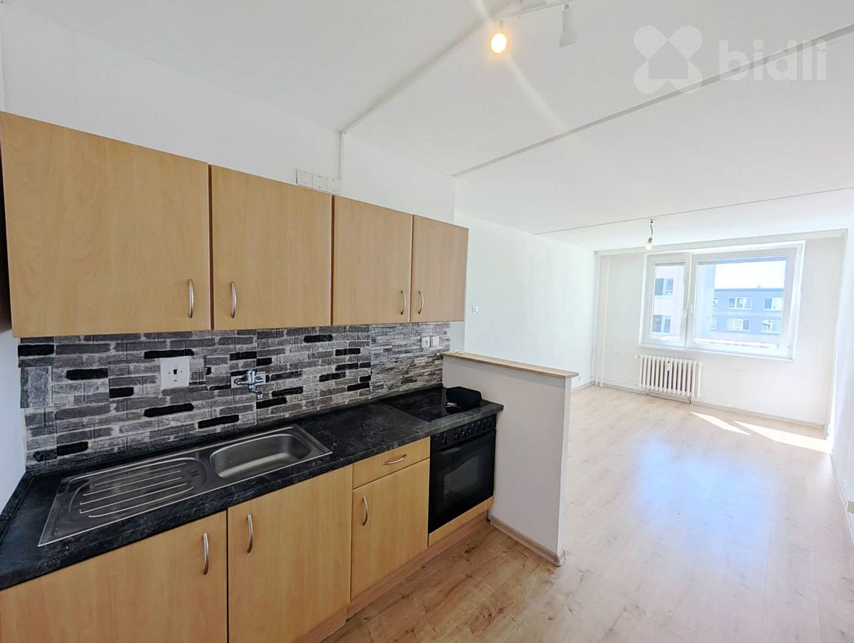 Pronájem bytu 2+kk 40 m²