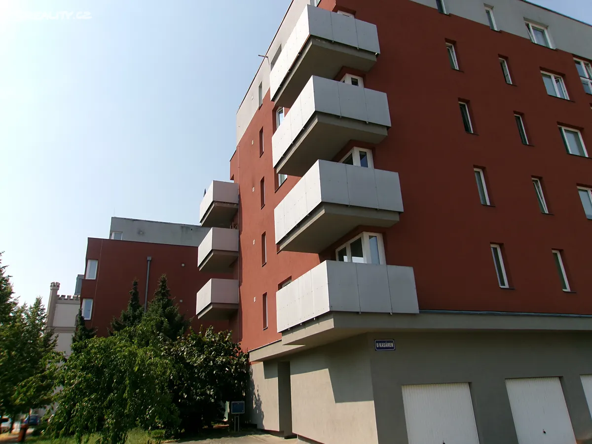 Pronájem bytu 1+kk 40 m² – pohled 2