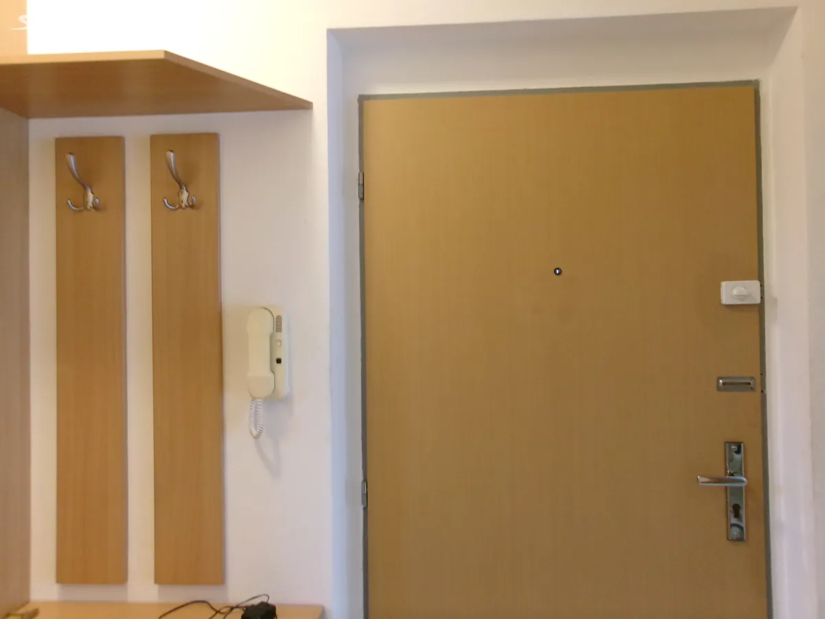 Pronájem bytu 1+kk 40 m² – pohled 5