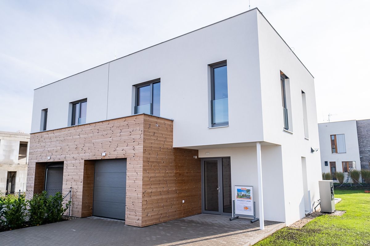 Prodej rodinného domu 147 m², pozemek 479 m², Praha – fotka 1 z 3