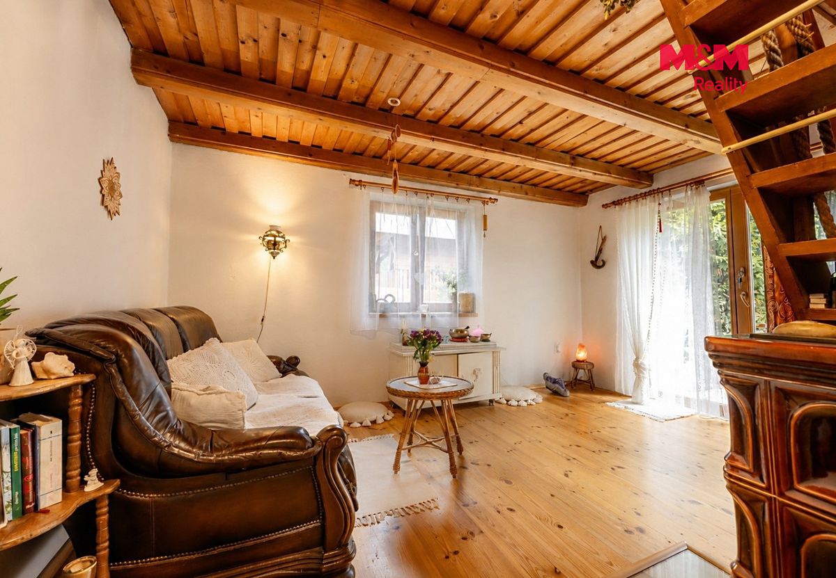 Prodej rodinného domu 80 m², pozemek 743 m² – fotografie 4