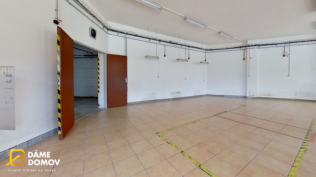 Pronájem obchodního prostoru 99 m² – fotografie 2