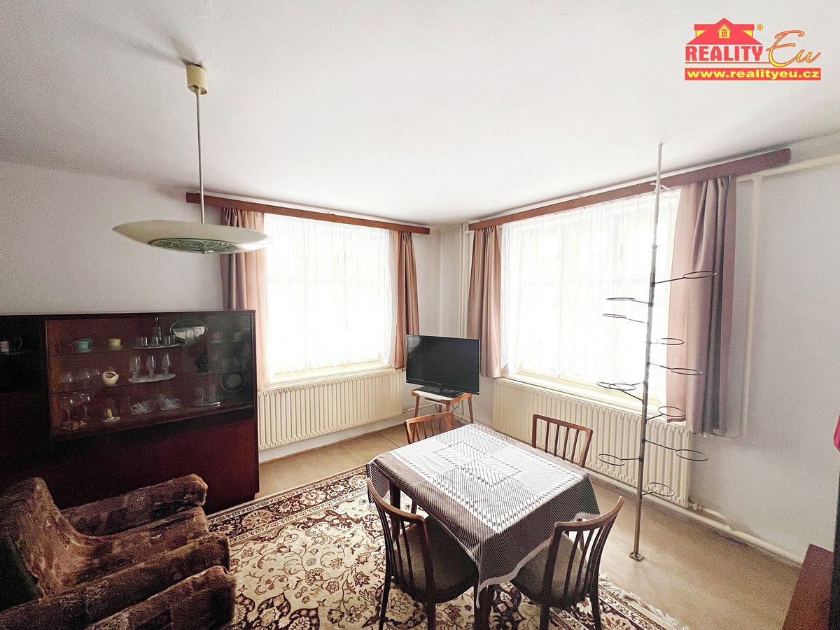 Prodej rodinného domu 120 m², pozemek 1188 m² – fotografie 3