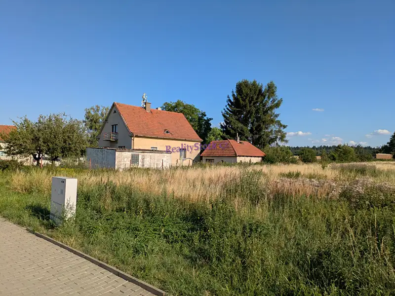 Prodej stavebního pozemku 506 m², Zlatá – náhled fotky 2