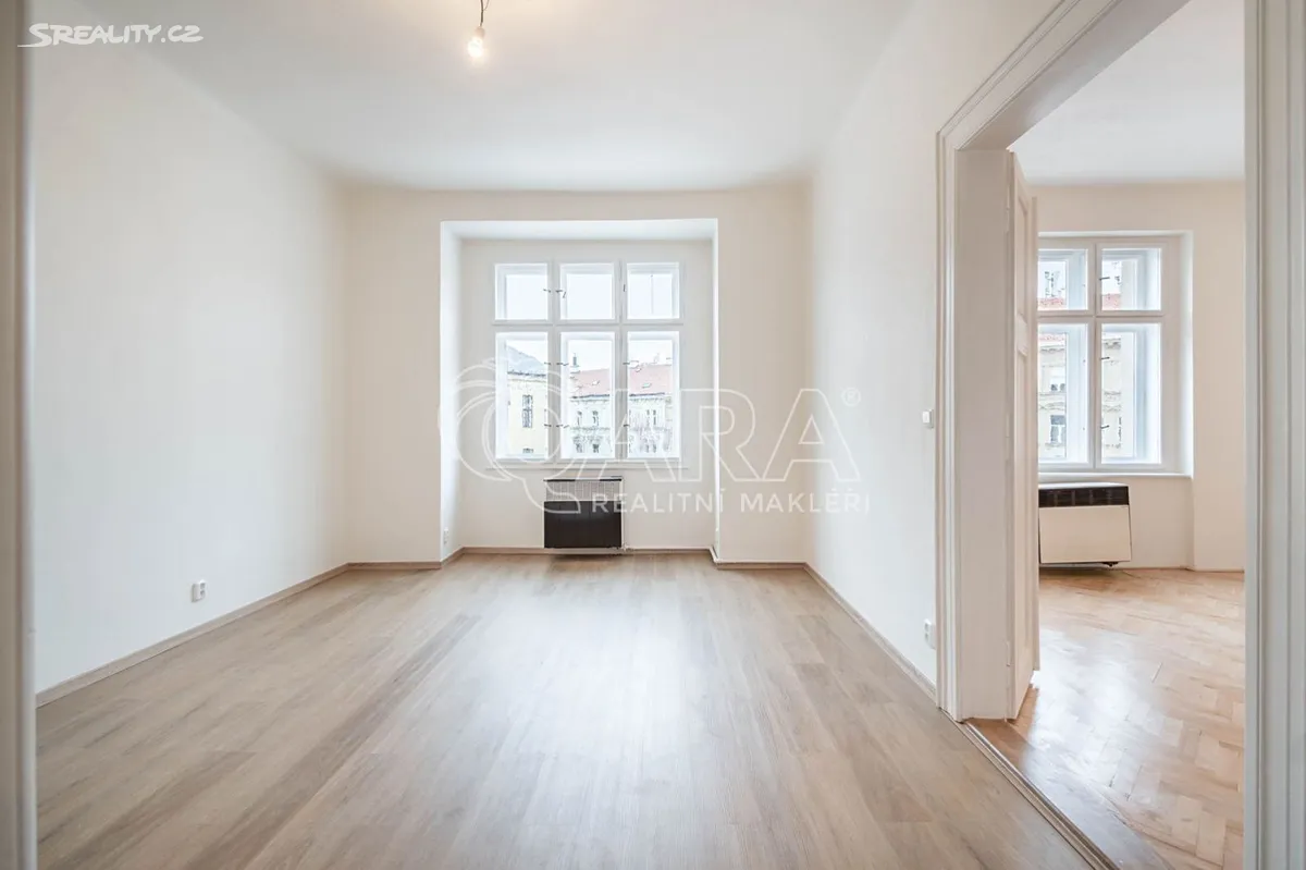 Pronájem bytu 2+kk 48 m² – pohled 6