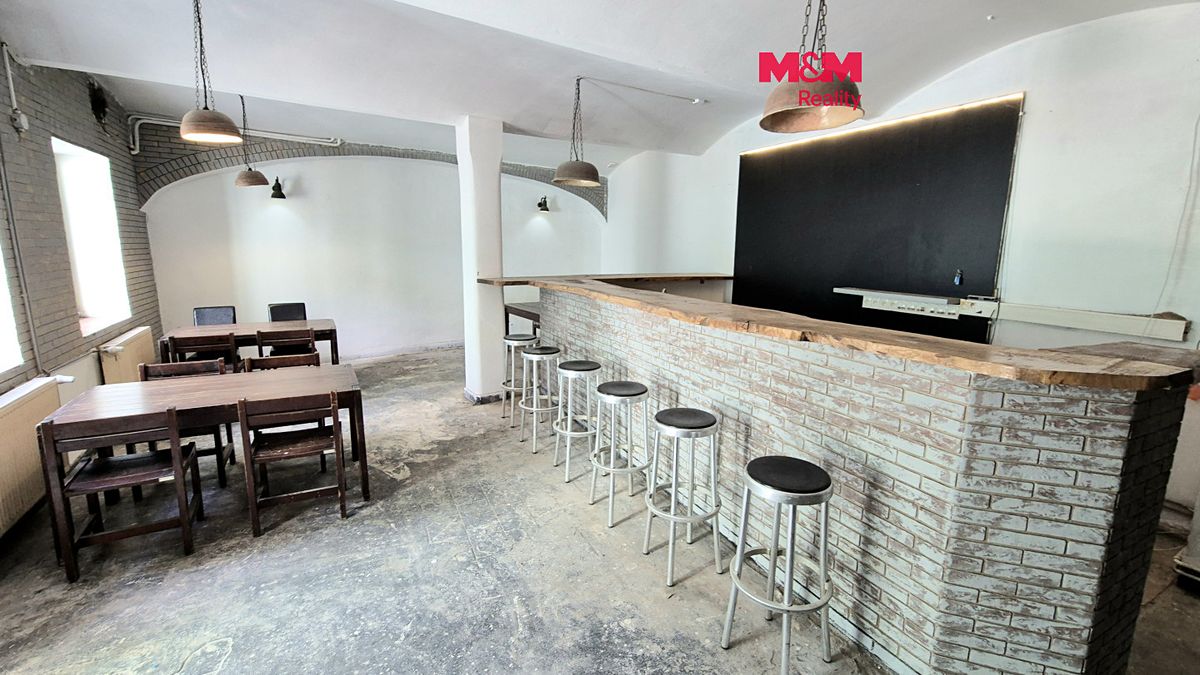 Pronájem obchodního prostoru 157 m²