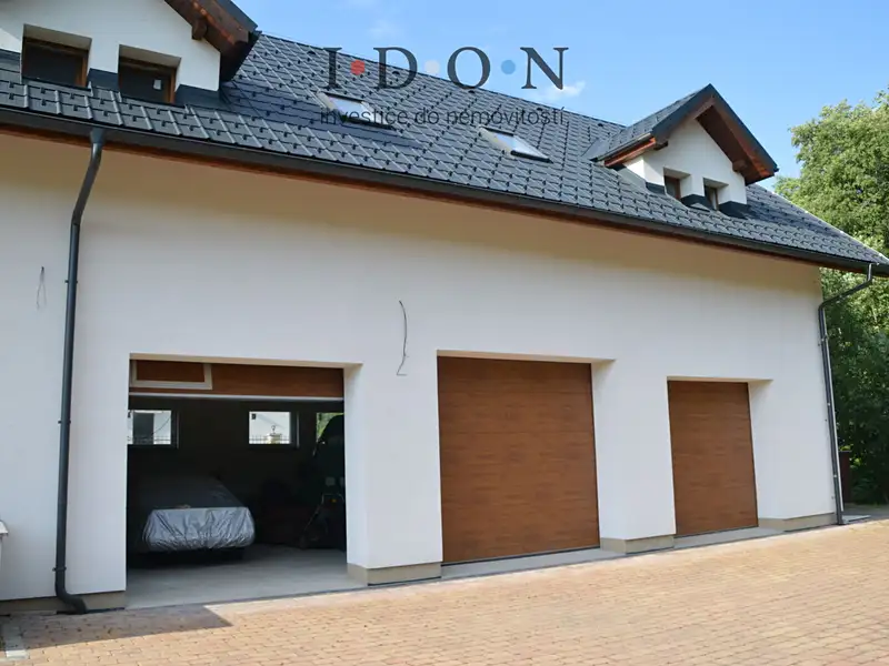 Pronájem garáže 200 m², Třinec – náhled fotky 2
