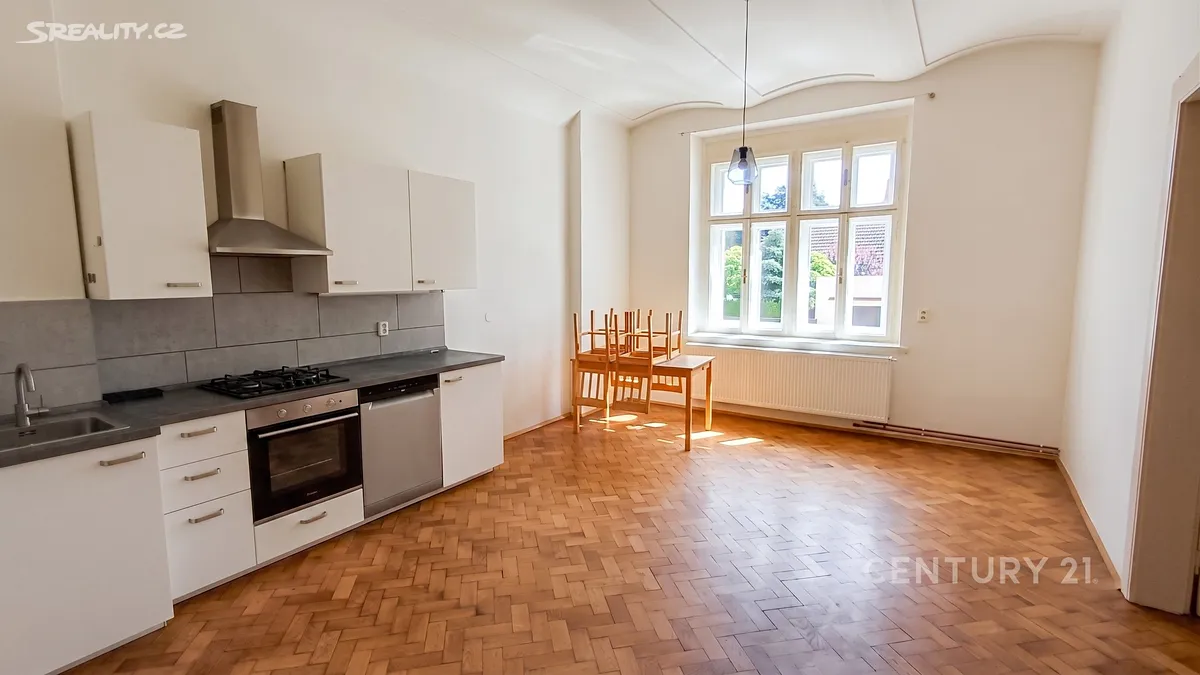 Prodej bytu 3+kk 54 m², Dvůr Králové nad Labem