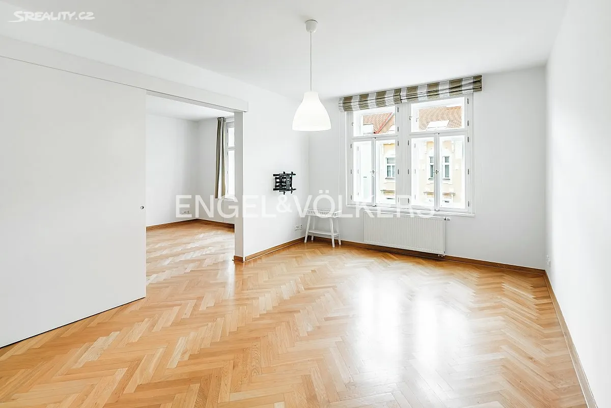 Pronájem bytu 4+kk 102 m², Praha