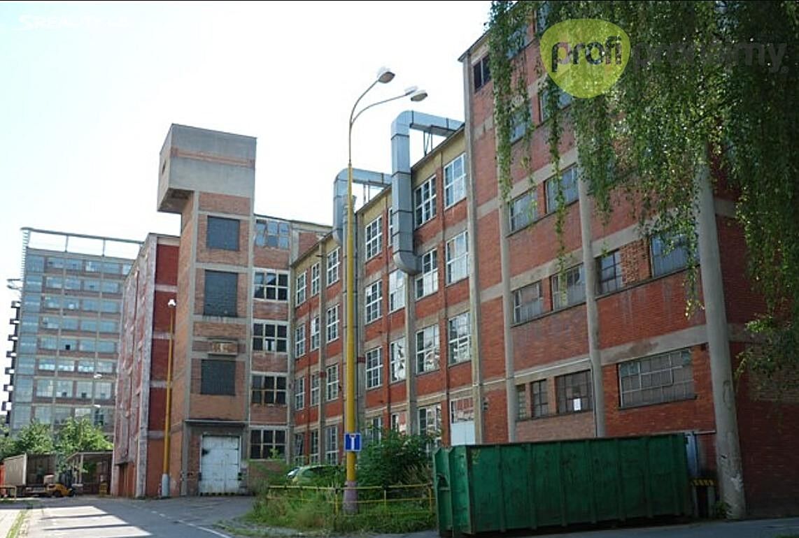 Pronájem skladového prostoru 3000 m²