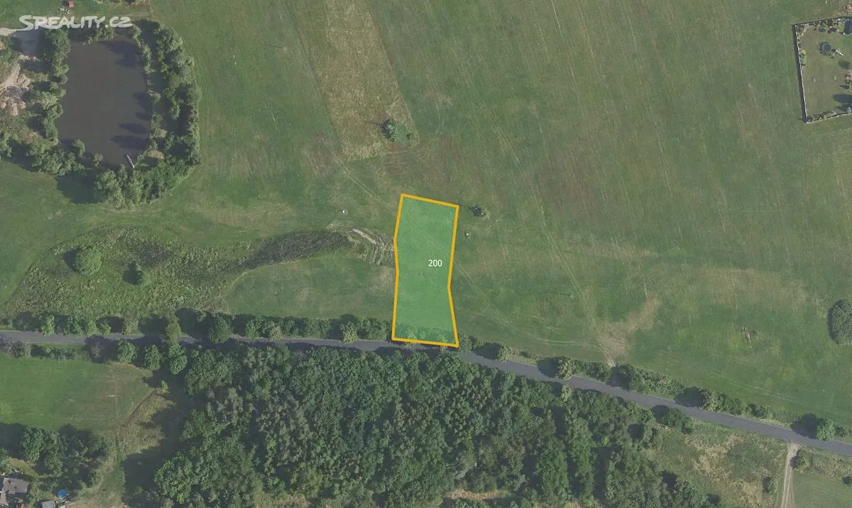 Prodej pole 32127 m²