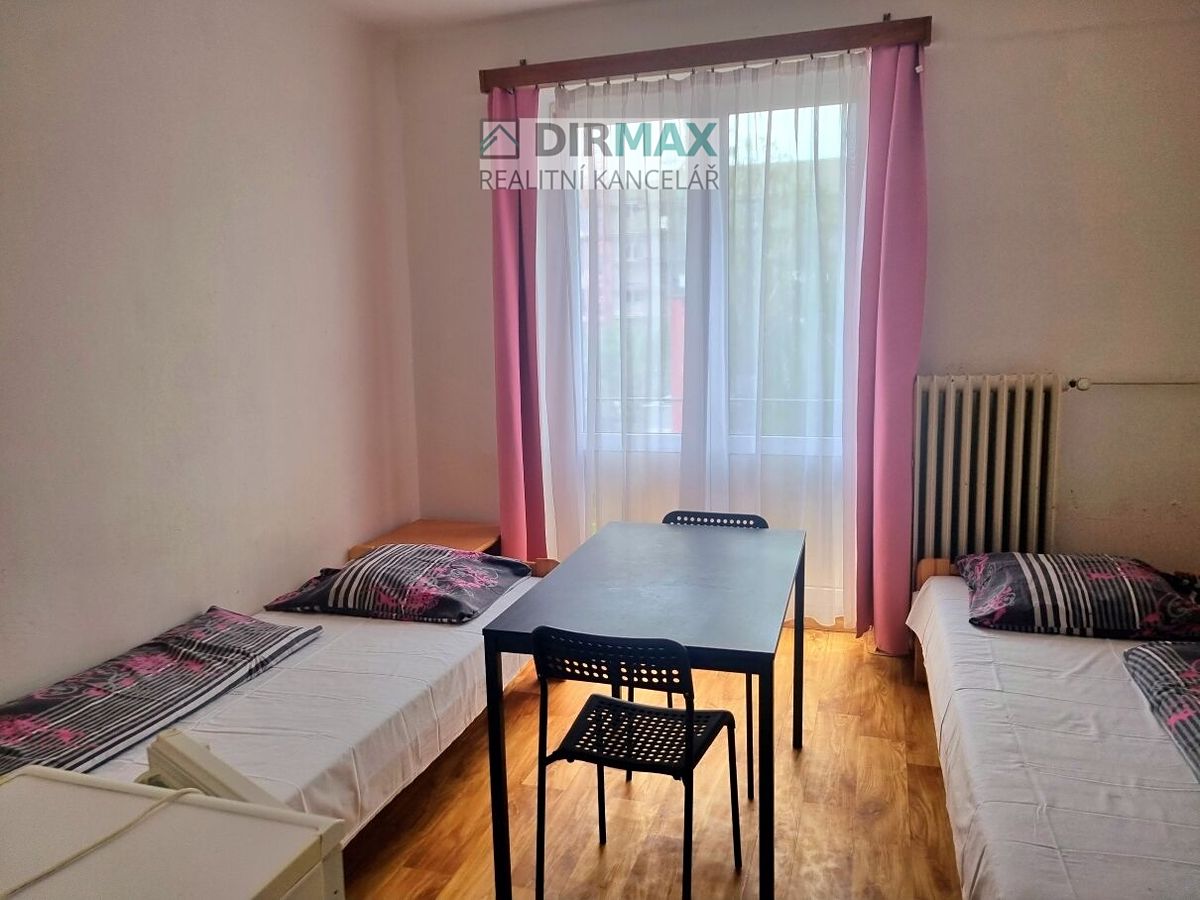 Pronájem bytu pokoje 15 m²