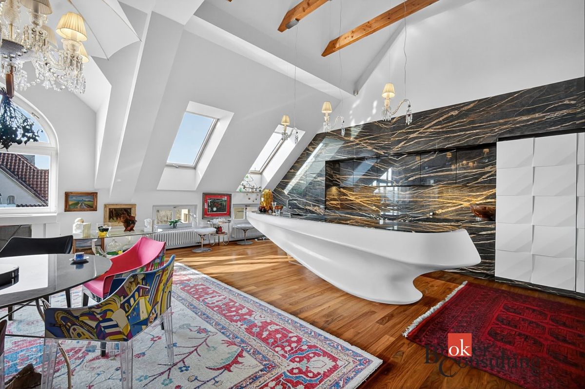 Pronájem bytu 4+kk 191 m²