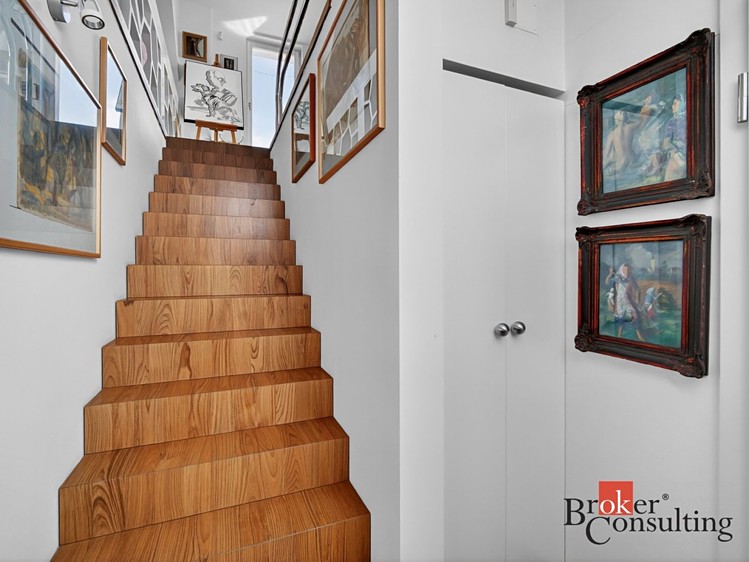 Квартира 4+kk в оренду, 191 м² (13 з 21)