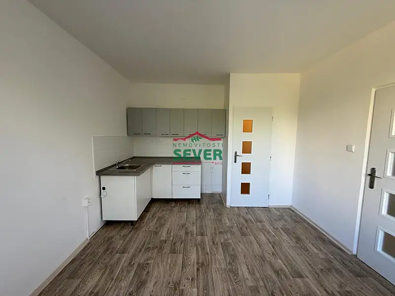 Prodej bytu 1+1 35 m², Bílina – náhled fotky 2
