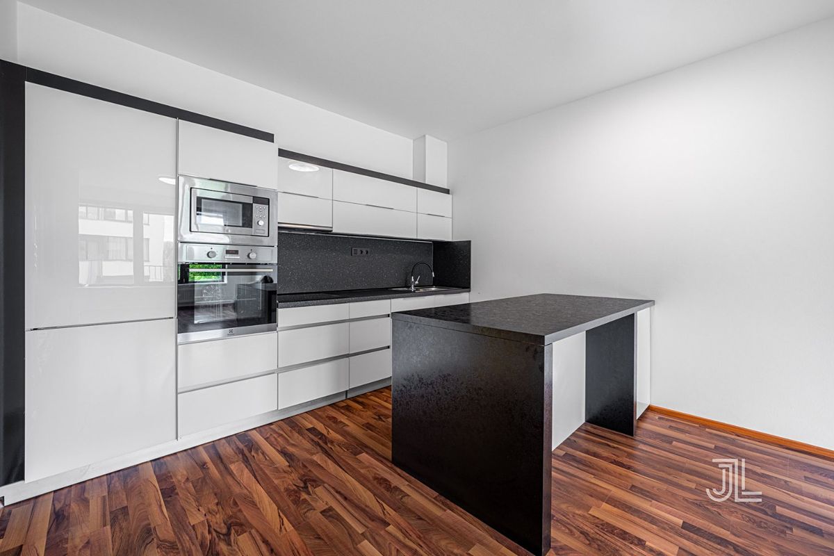 Prodej bytu 2+kk 56 m² – fotografie 2
