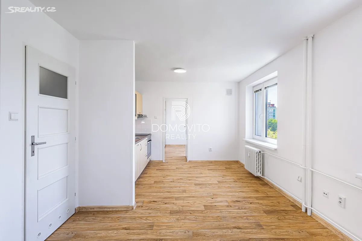 Pronájem bytu 2+kk 42 m² – pohled 6
