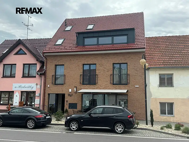 Pronájem bytu 2+kk 66 m², Slavkov u Brna – náhled fotky 1