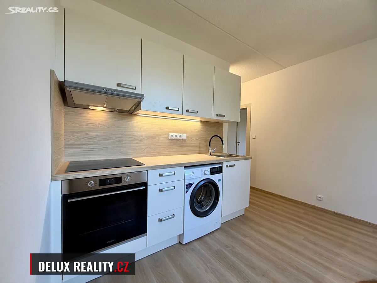 Pronájem bytu 1+1 32 m², Znojmo