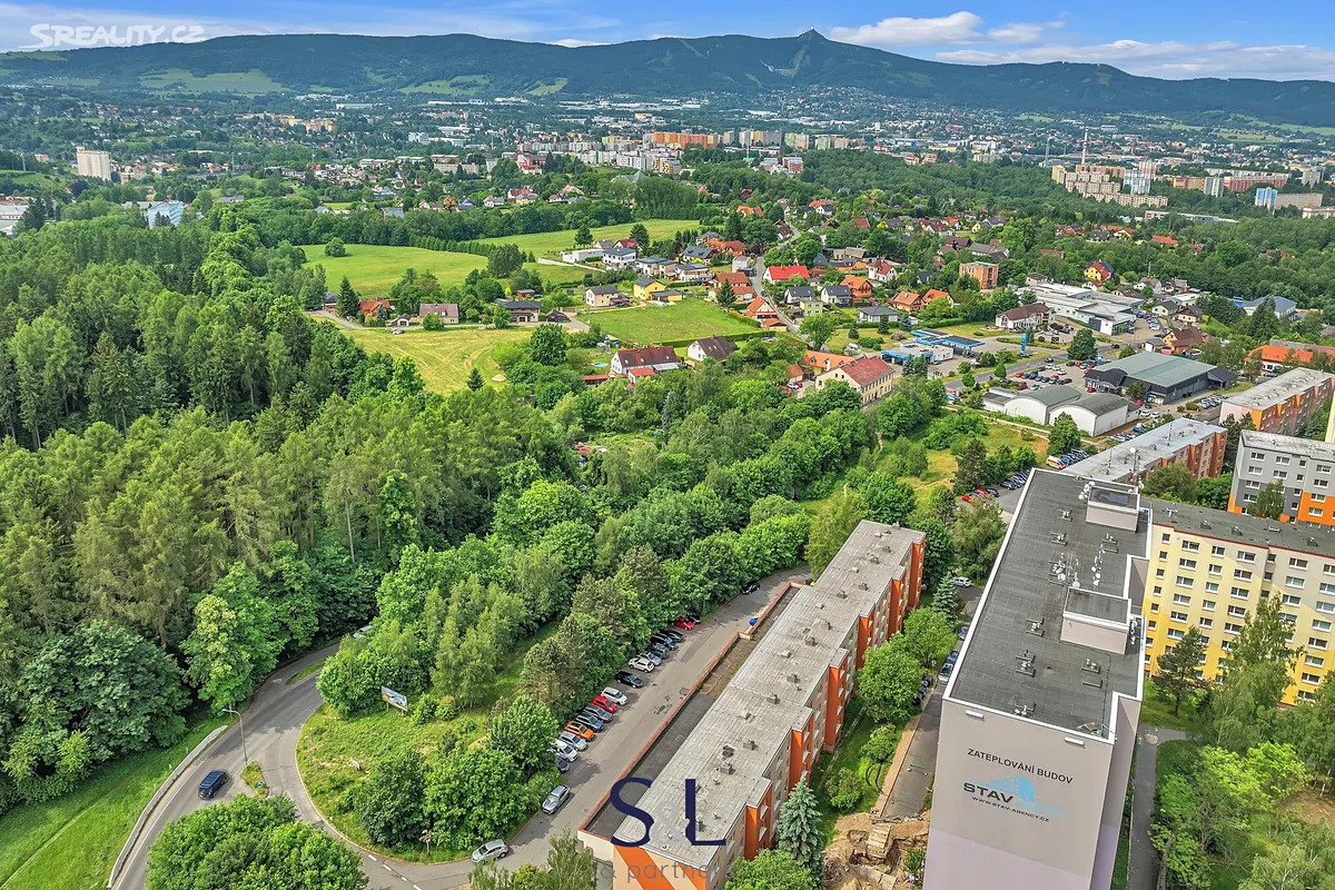 Prodej komerčního pozemku 3000 m², Liberec