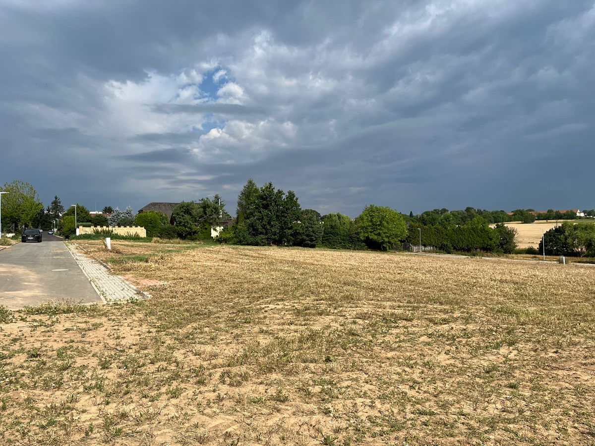 Prodej stavebního pozemku 1030 m² – fotografie 4