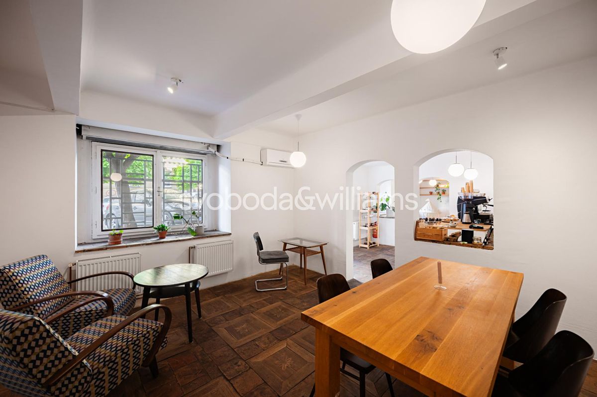 Prodej obchodního prostoru 126 m²