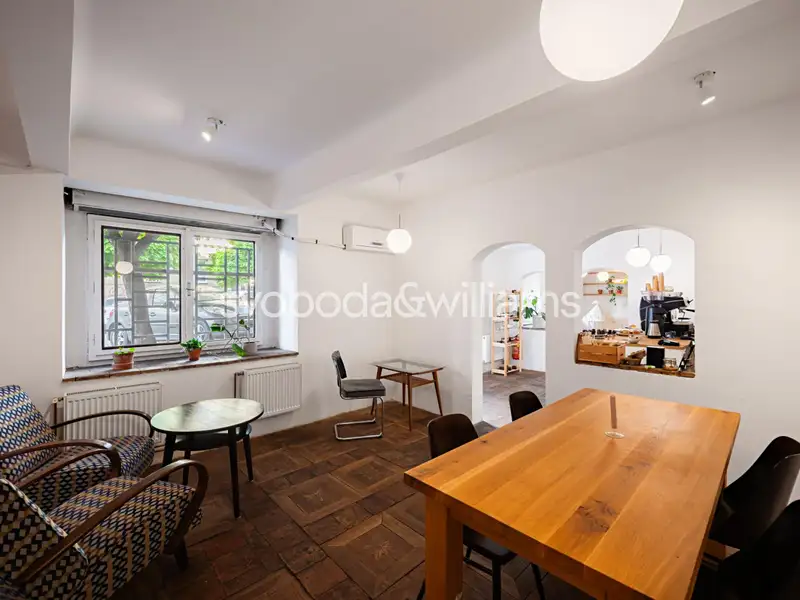 Prodej obchodního prostoru 126 m², Praha – náhled fotky 1