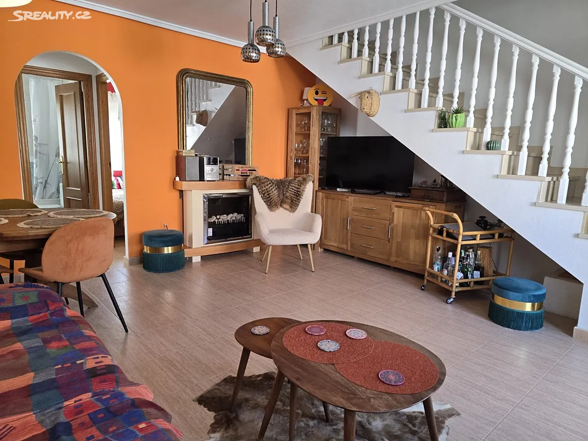 Prodej vily 75 m², pozemek 120 m² - Więcej