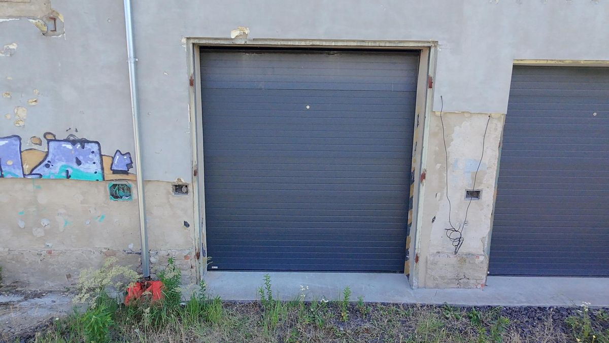 Prodej garáže 46 m² – fotografie 3