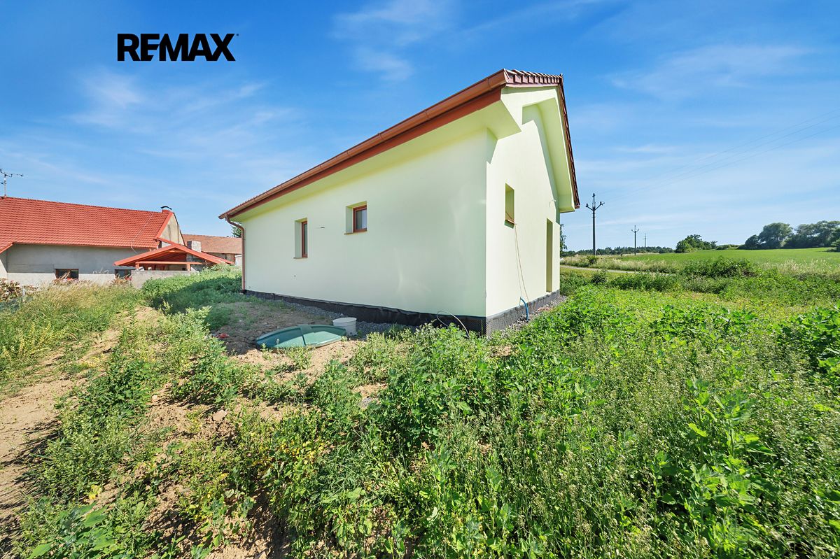 Prodej rodinného domu 55 m², pozemek 1058 m² – fotografie 3