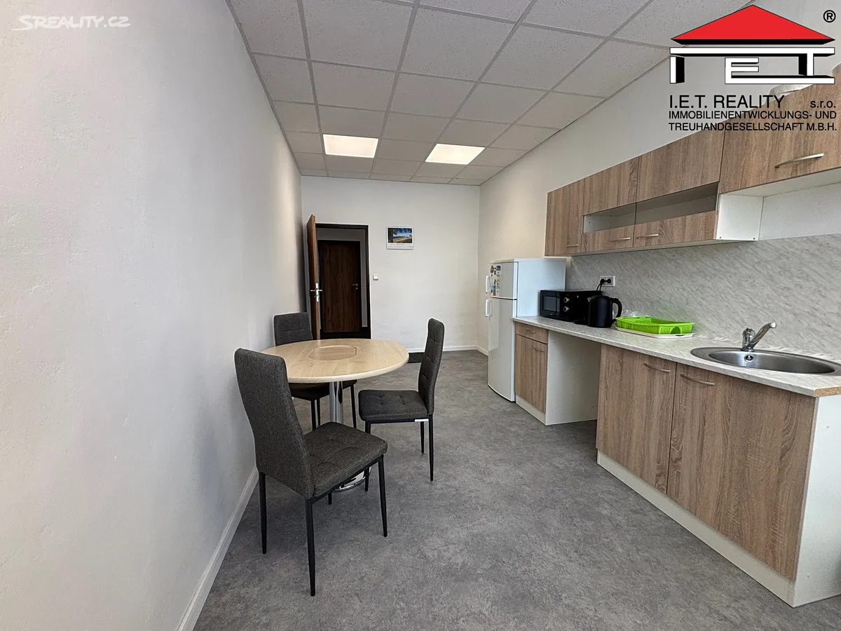 Pronájem skladového prostoru 600 m² - Widok 3