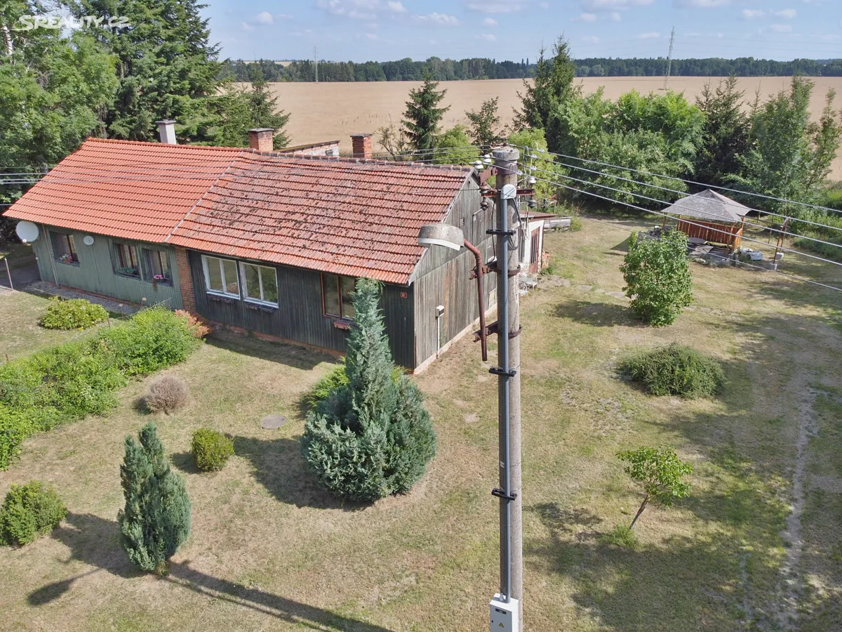 Prodej rodinného domu 60 m², pozemek 673 m² – pohled 3