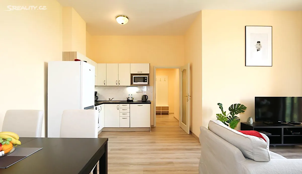 Pronájem bytu 3+kk 66 m², Praha