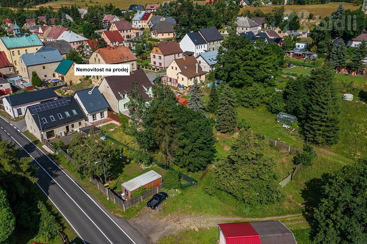 Prodej rodinného domu 118 m², pozemek 122 m² – fotografie 2