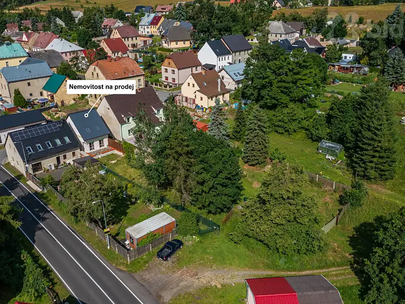 Prodej rodinného domu 118 m², pozemek 122 m², Výsluní – náhled fotky 2