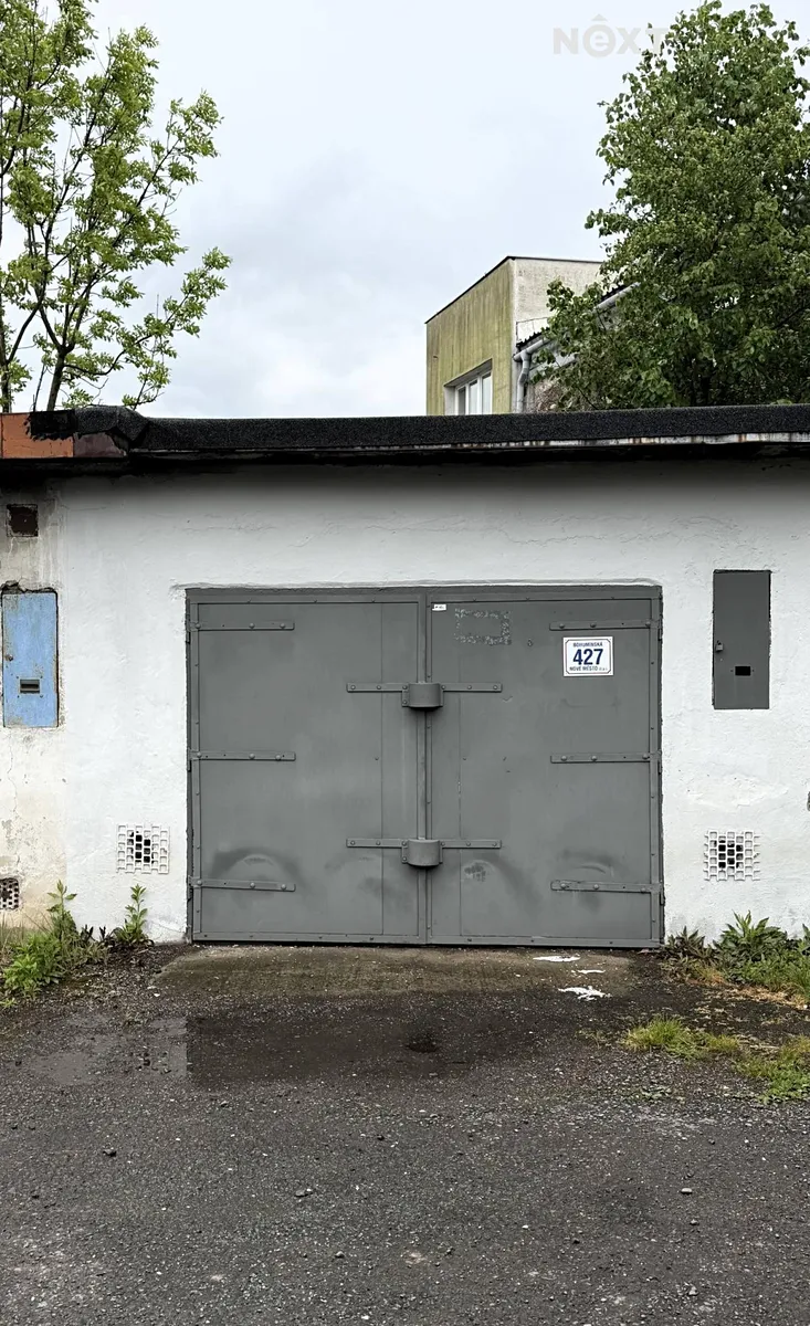 Pronájem garáže 18 m²