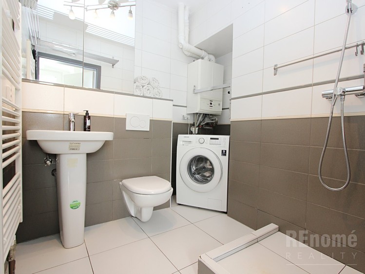 Квартира 1+kk на продаж, 27 м² (7 з 11)