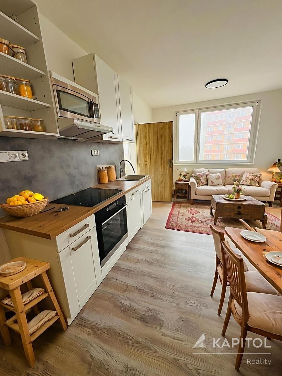 Pronájem bytu 3+kk 57 m²