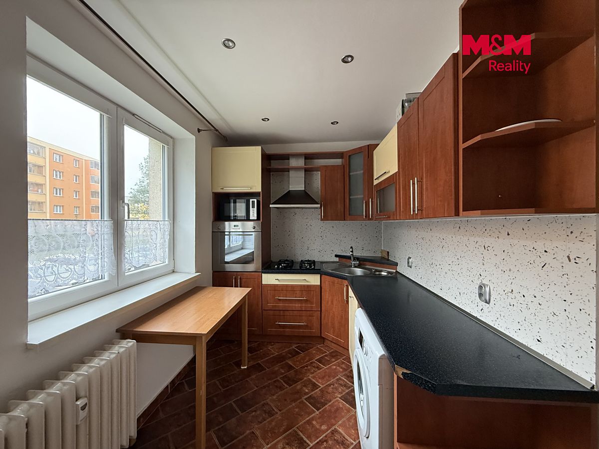 Pronájem bytu 3+1 60 m² – fotografie 2